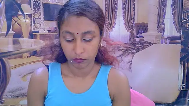 IndianSexyButt live XXX chat