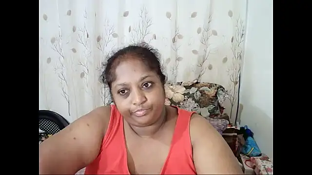 Indiantasha live XXX chat