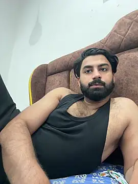 Royalboy_03 লাইভ XXX চ্যাট