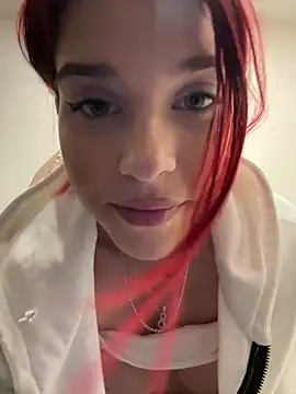 Chat +18 de RiriRoseey ao vivo