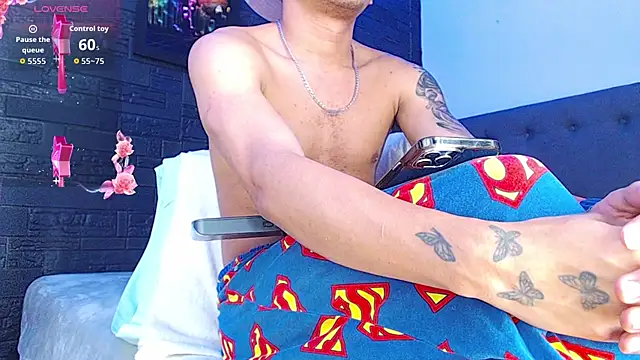 Romancartier_1 Chat XXX in diretta