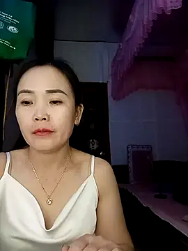 Chatroom XXX en direct de Feeling-hot