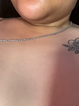 แชท XXX สดของ Rosy_BabyDoll