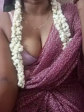 Vedhikaa___sexybigass__'s Webcam Show