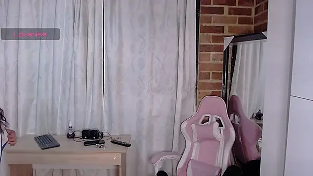 HannaRose- Chat XXX live