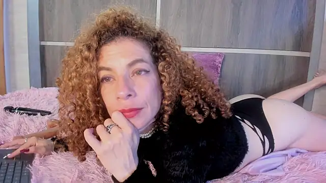 Онлайн чат XXX Brynaa