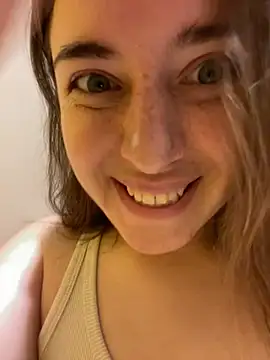 kate_nicepops999114 Pertunjukan Webcam