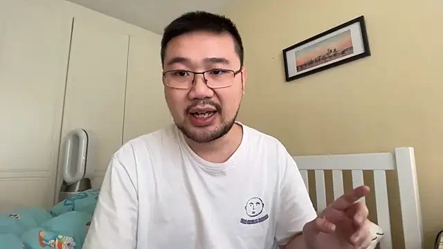 jasonryu2025 Adlı Modelin Web Kamerası Şovu