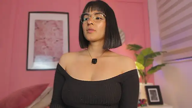 Živý XXX chat SoySaraa