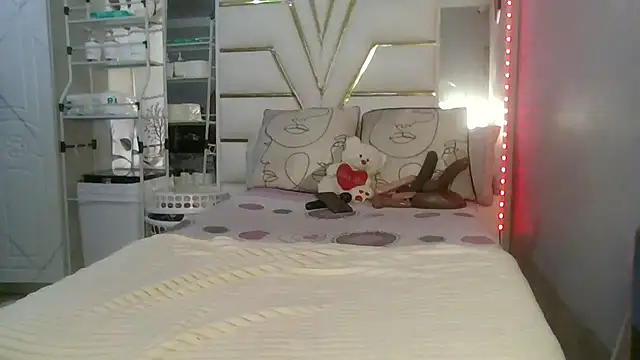 แชท XXX สดของ SexyyNana