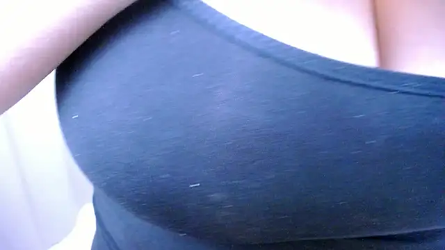 Hanny_9 élő XXX-chatje