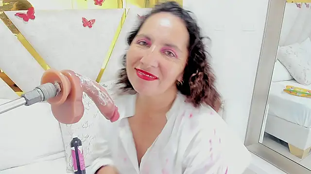 Luna_Naughty1 即時 XXX 聊天