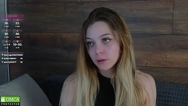 EmilieLong's Live XXX Chat