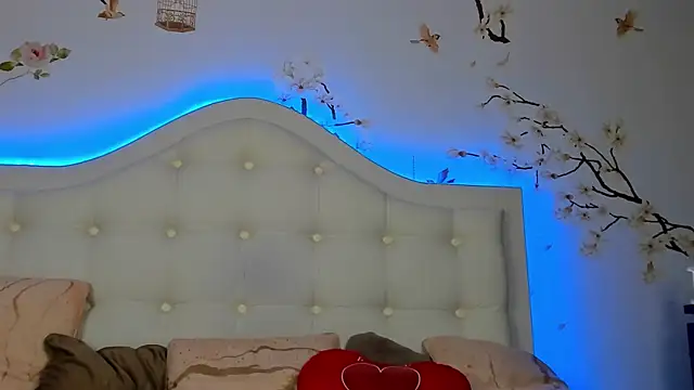 TinyBlair live XXX chat