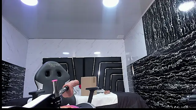 Ladyy_Scarlett 现场XXX聊天