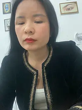 Ivy_Trix2 라이브 XXX 채팅