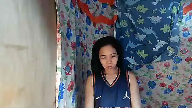 Czat XXX na żywo – PinaySkinnyGirl