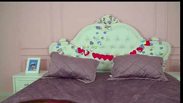 Czat XXX na żywo – ElinaBellucci