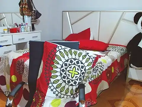 MaryVixxen élő XXX-chatje