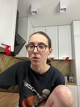 Chat +18 de MartiniiSelenna ao vivo