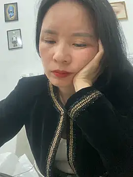 Ivy_Trix2 在線直播表演