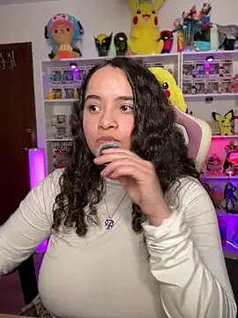 Chat +18 de Sweet_sully__ ao vivo