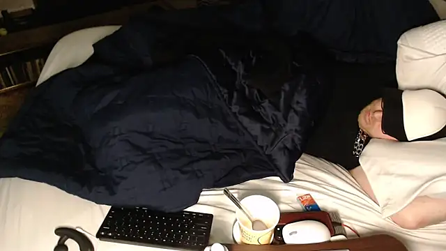 DaddyRyan1996 Show in webcam