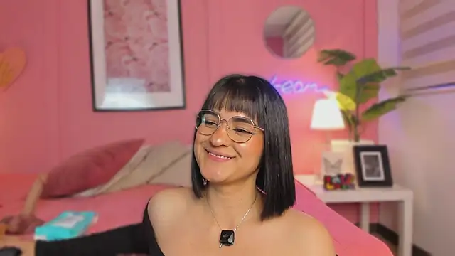 SoySaraa – Live XXX-chat