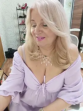 AvrilMillers' Live XXX Chat