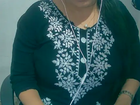 Онлайн чат XXX Cute_Aliyaa