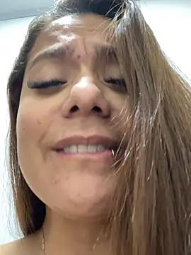 Онлайн чат XXX Pretty__Milf