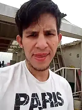 Chatroom XXX en direct de masterboyx