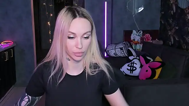 Blckmirrorr live XXX chat