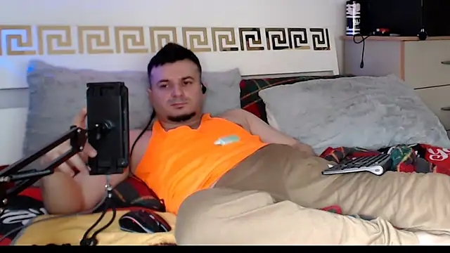 Živý XXX chat FuckToyBoy69