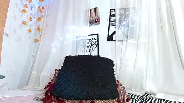 angel_bonbom élő XXX-chatje