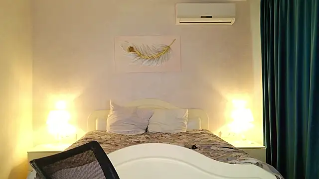 LioraWeiss 现场XXX聊天