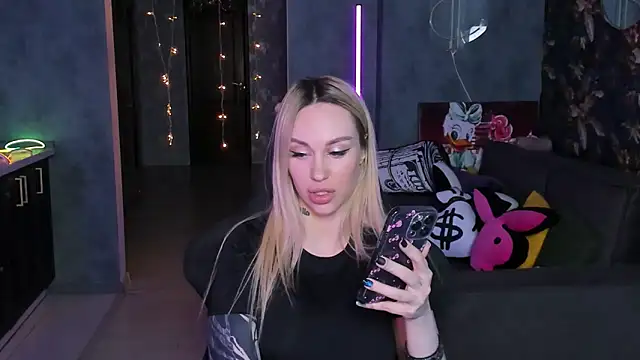 Blckmirrorr Chat XXX live