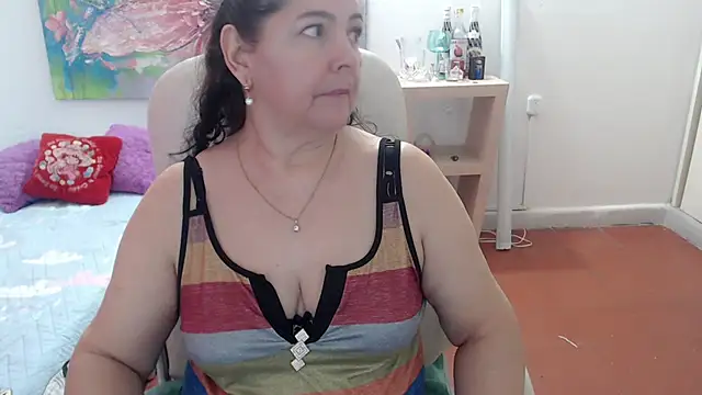 Chat +18 de leonela_69 ao vivo