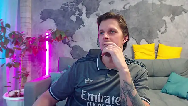 VikingChrisss' Live XXX Chat