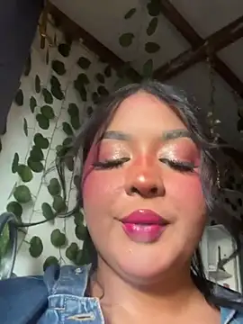 Chat +18 de Isabella_Belmont ao vivo