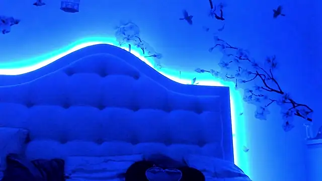 TinyBlair Live XXX Chat