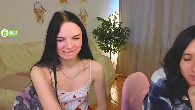 Evelin_wow: онлайн-секс-чат