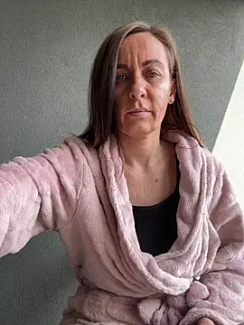 DivineAmely's Live XXX Chat