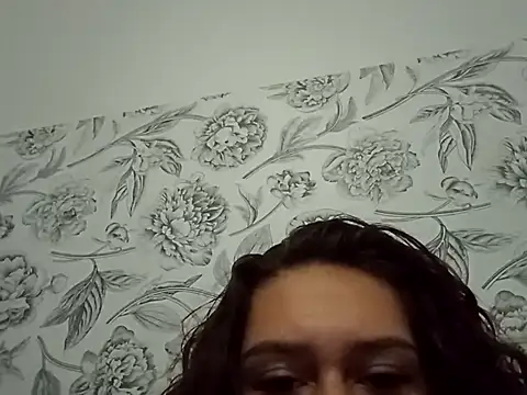 Akemi_18 라이브 XXX 채팅