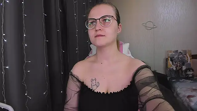 Czat XXX na żywo – MissBrightShine