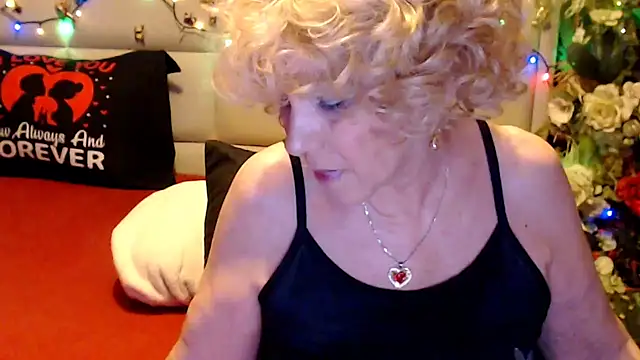 HappyWomanOn 现场XXX聊天