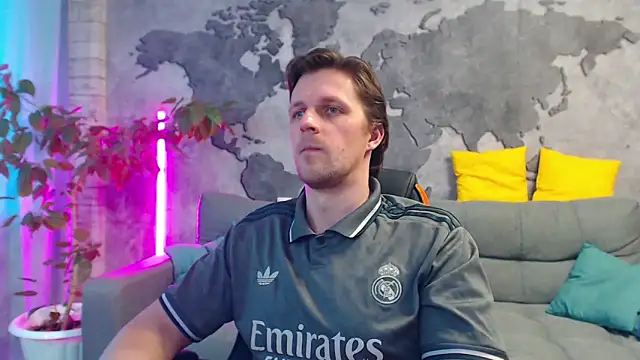 Chatroom XXX en direct de VikingChrisss