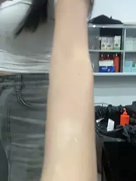 Pokazy przed kamerką – Ivy_Trix2