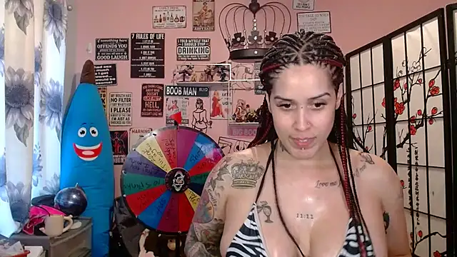 latinacubana Show in webcam