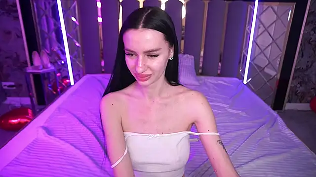 Chat +18 de Snow_WhiteeeX ao vivo